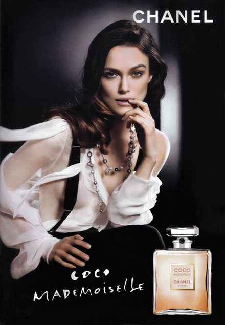 Рекламный плакат Chanel Coco Mademoiselle с Кейрой Найтли.